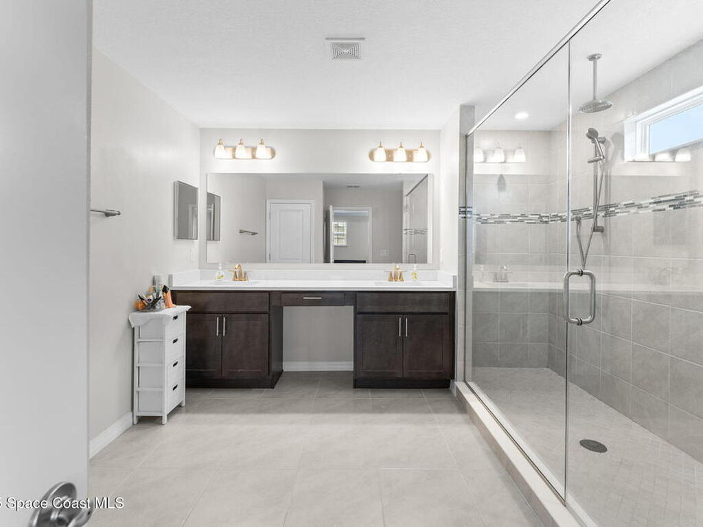 2422 Carrick Street, Palm Bay, FL 32907