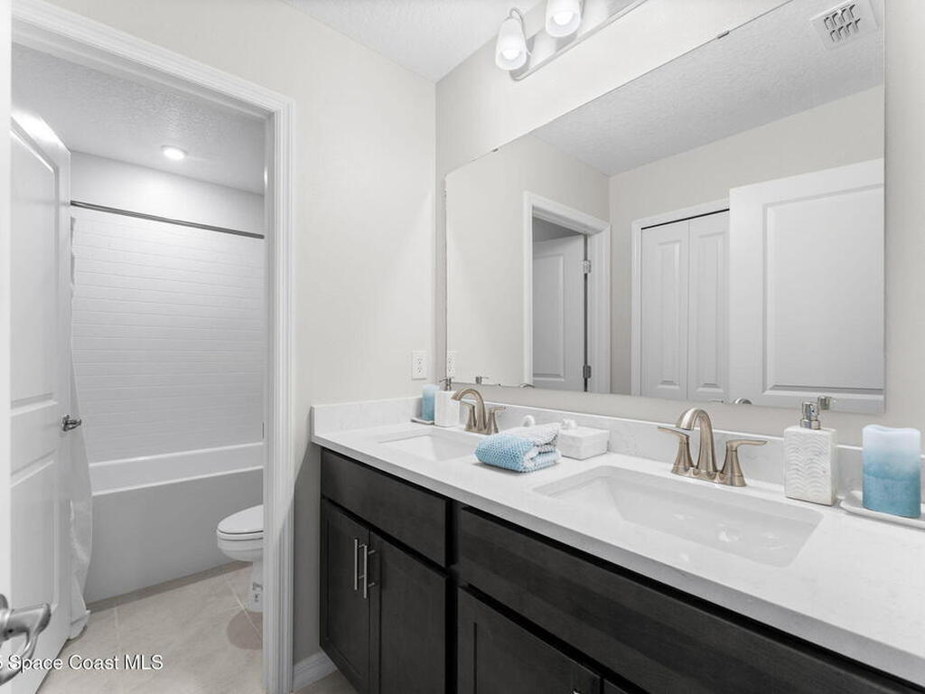 2422 Carrick Street, Palm Bay, FL 32907