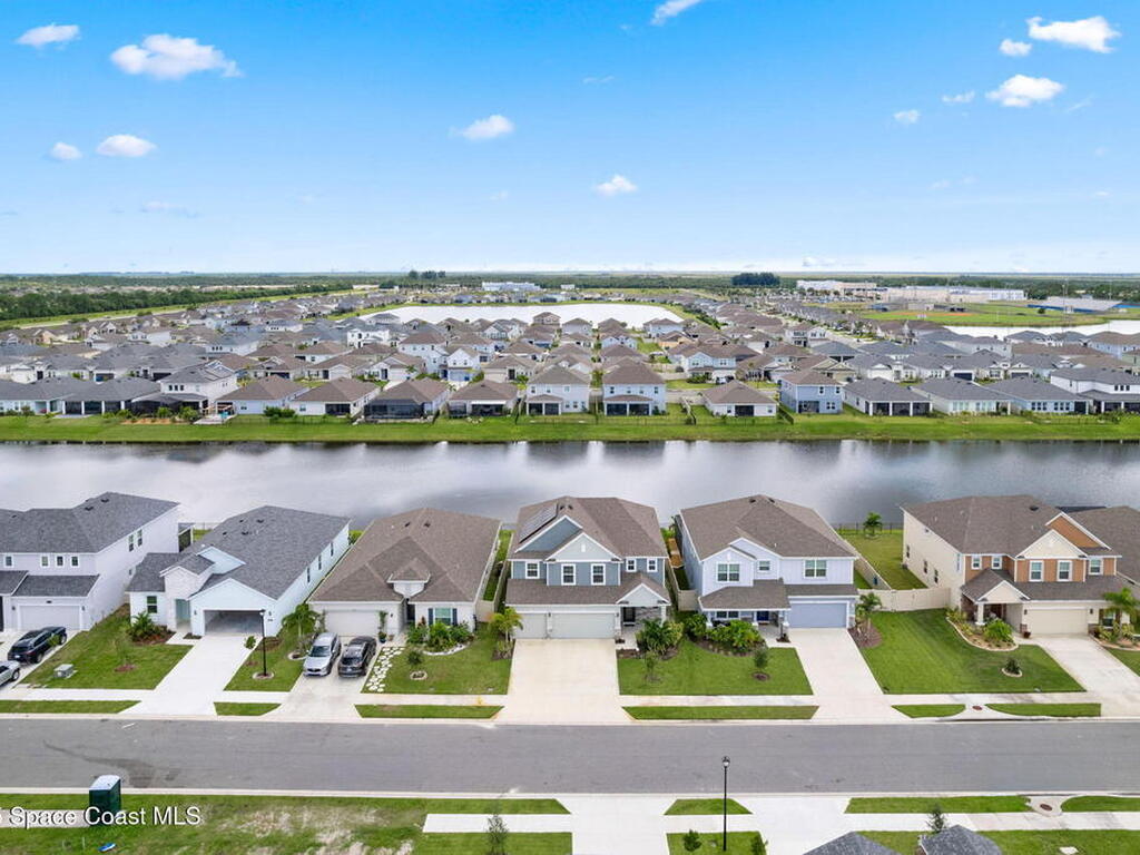 2422 Carrick Street, Palm Bay, FL 32907