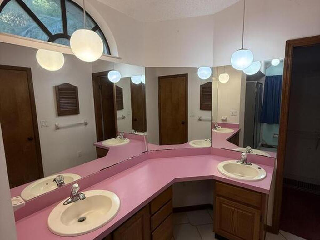 1821 Live Oak Drive, Rockledge, FL 32955