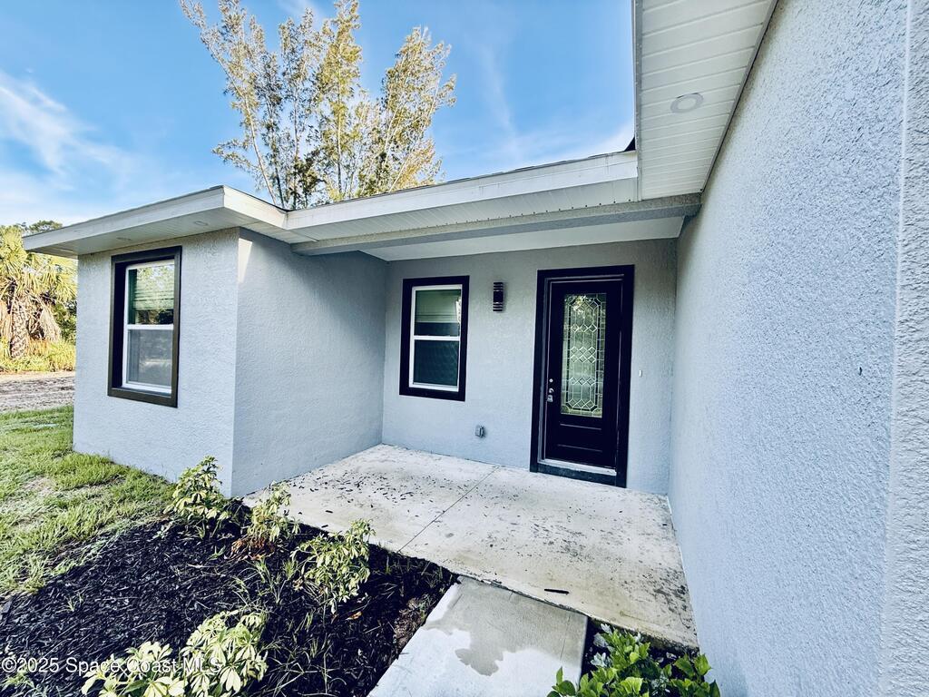 475 La Coco Street, Palm Bay, FL 32908