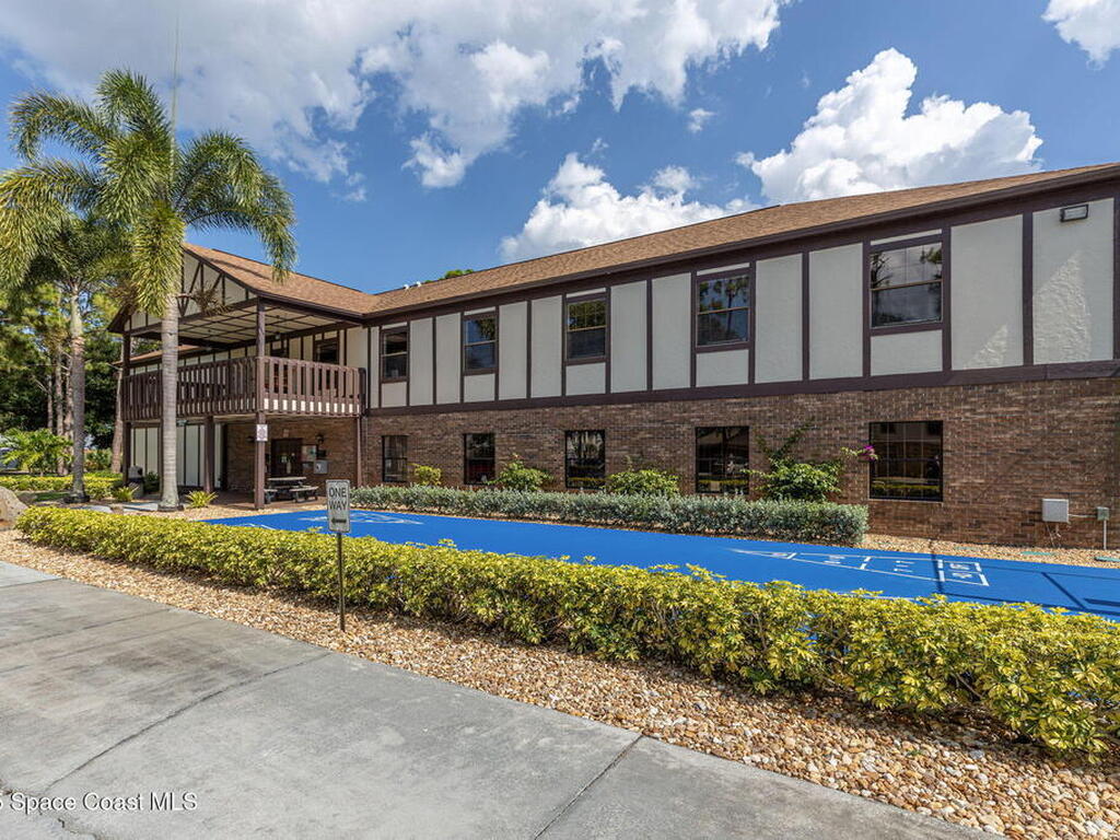 9045 York Lane, West Melbourne, FL 32904