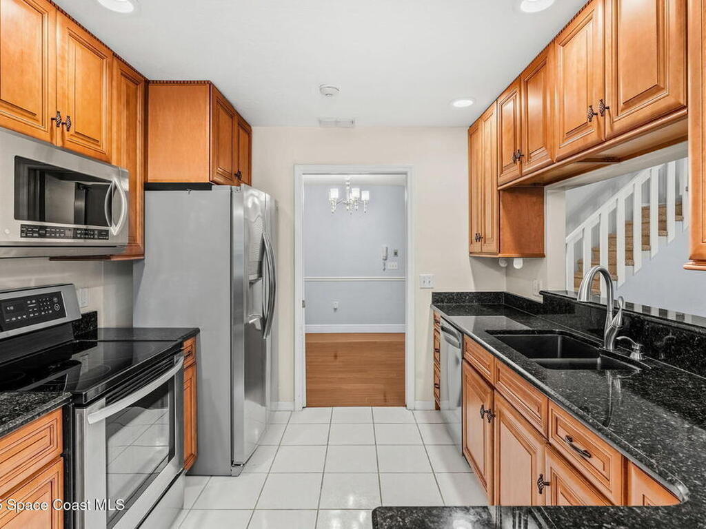 9045 York Lane, West Melbourne, FL 32904