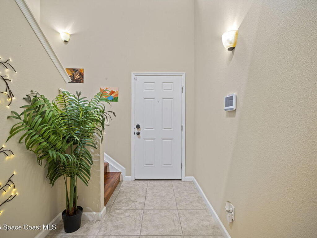 2565 Revolution Street, Melbourne, FL 32935