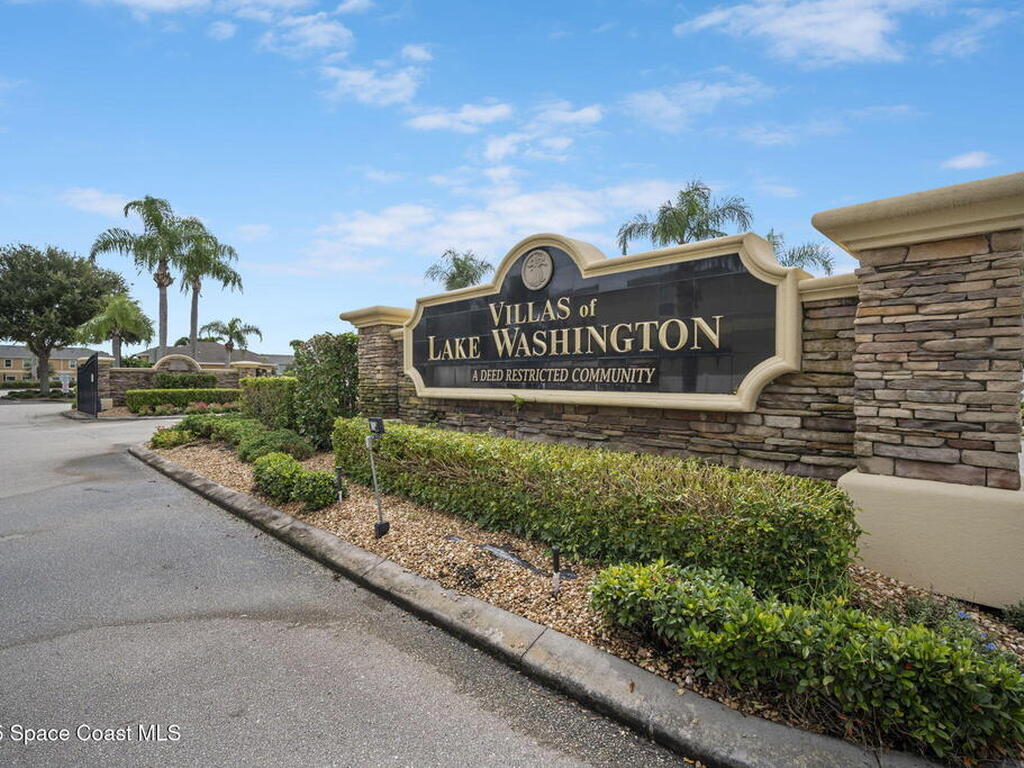 2565 Revolution Street, Melbourne, FL 32935