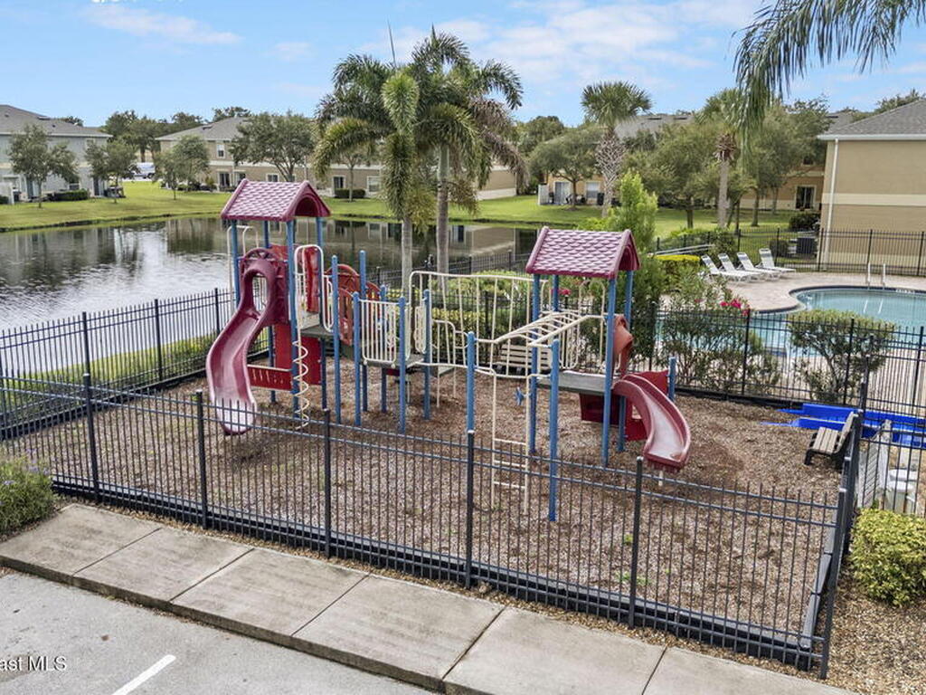 2565 Revolution Street, Melbourne, FL 32935