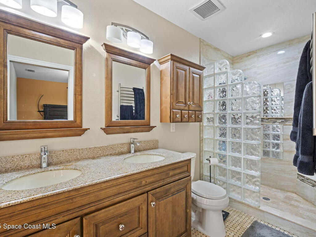 2565 Revolution Street, Melbourne, FL 32935