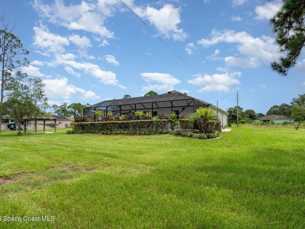 1017 Welco Street, Palm Bay, FL 32909