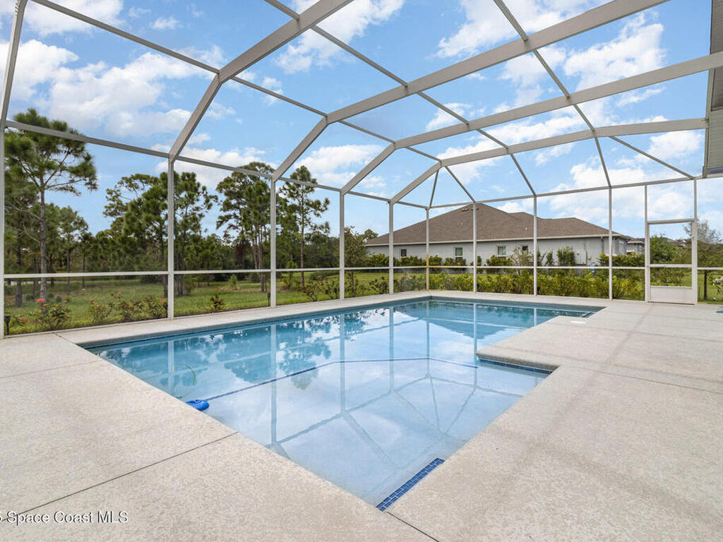 2653 Westhorpe Drive, Malabar, FL 32950