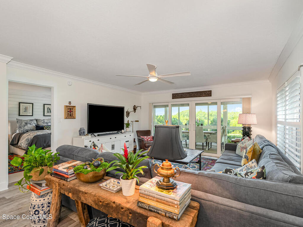 580 S Brevard Avenue, Cocoa Beach, FL 32931