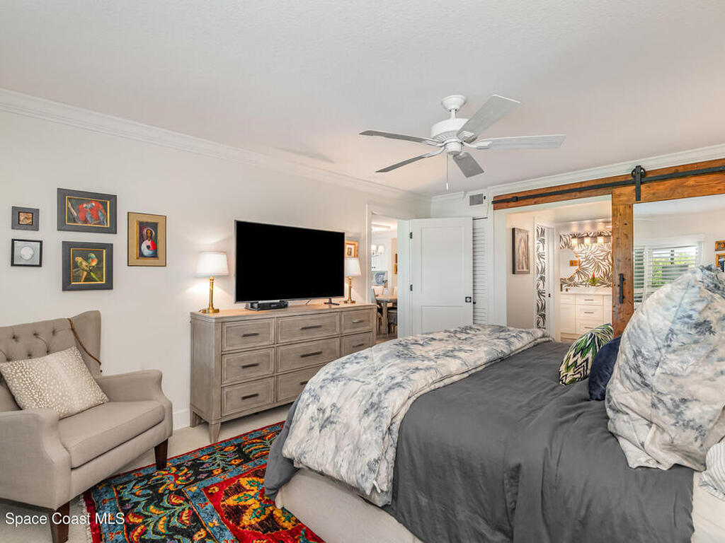 580 S Brevard Avenue, Cocoa Beach, FL 32931