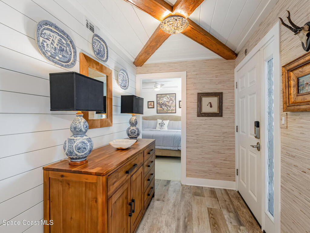 580 S Brevard Avenue, Cocoa Beach, FL 32931