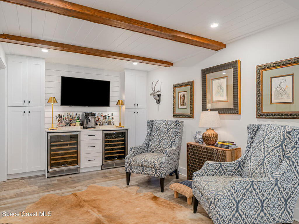 580 S Brevard Avenue, Cocoa Beach, FL 32931