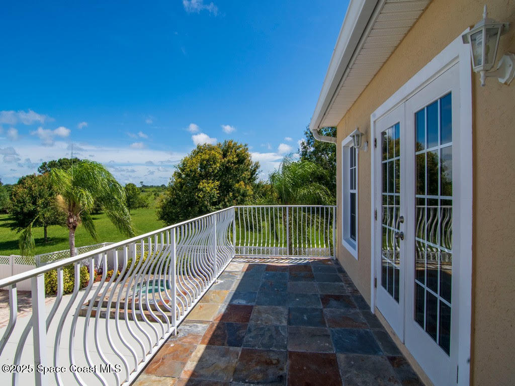 6355 65th Street, Vero Beach, FL 32967