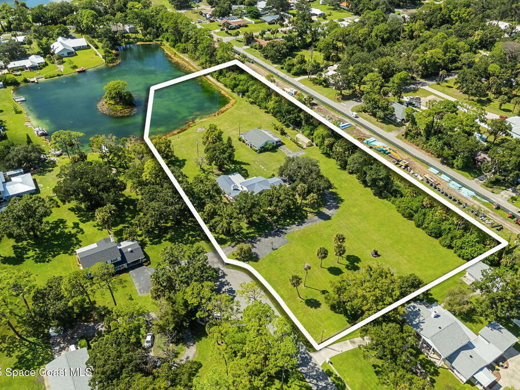 7650 Pinecrest Avenue, Melbourne, FL 32904