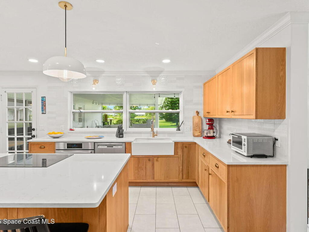 7650 Pinecrest Avenue, Melbourne, FL 32904