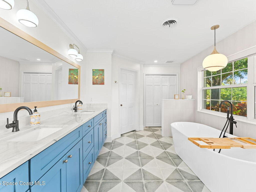 7650 Pinecrest Avenue, Melbourne, FL 32904