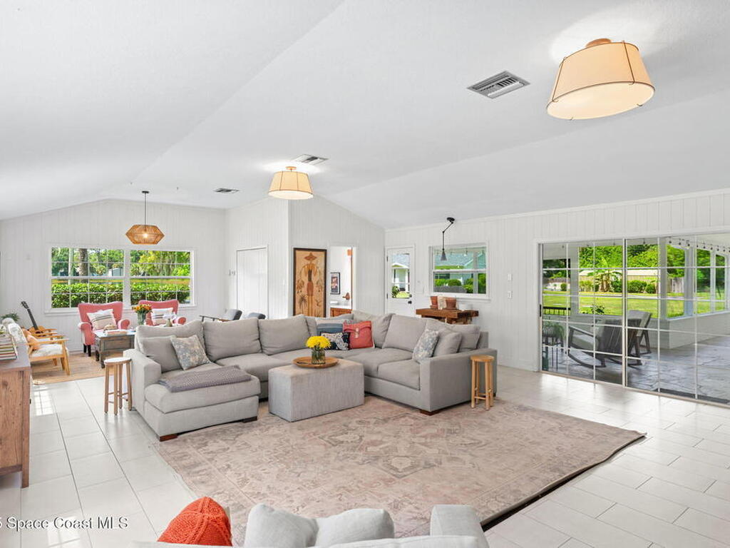 7650 Pinecrest Avenue, Melbourne, FL 32904