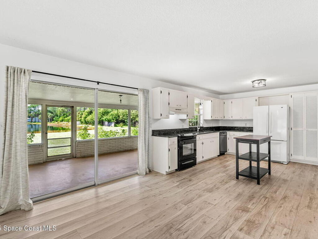 7650 Pinecrest Avenue, Melbourne, FL 32904