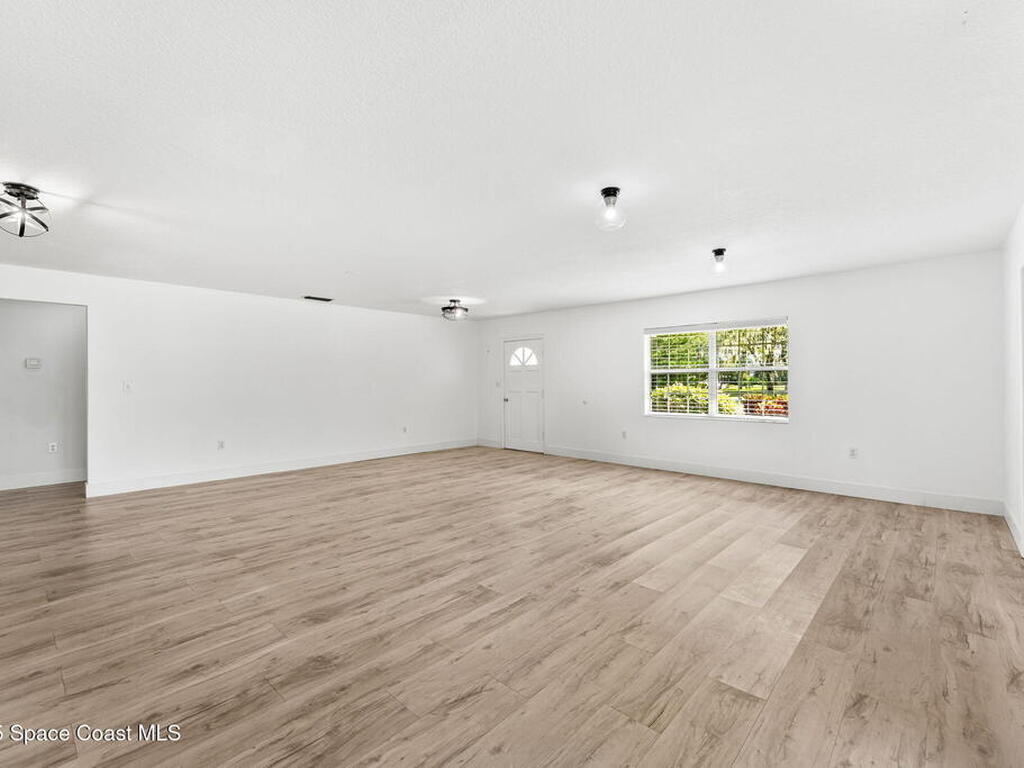 7650 Pinecrest Avenue, Melbourne, FL 32904