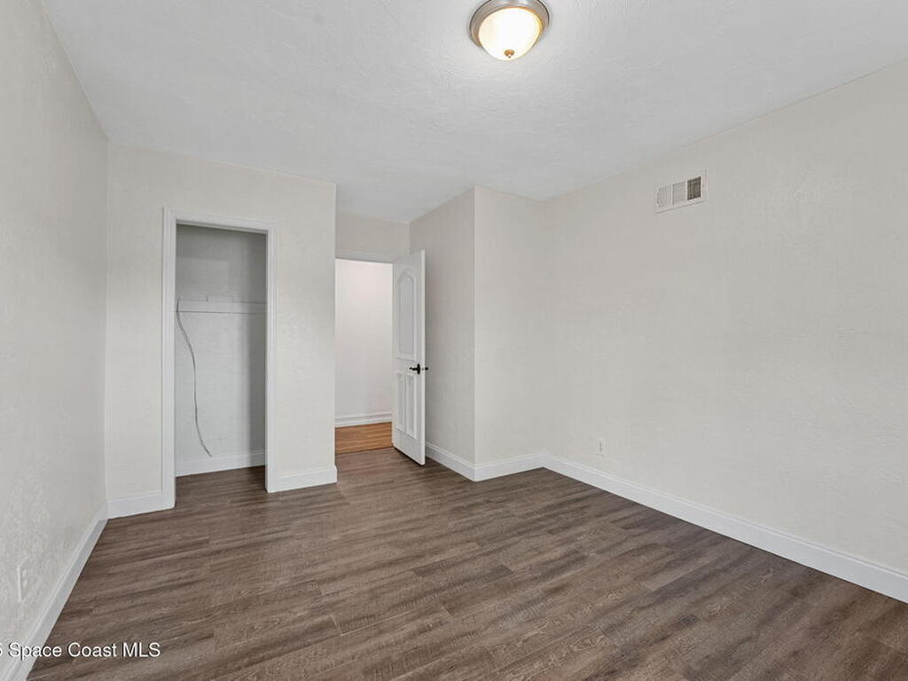 2203 S Peninsula Drive, Daytona Beach, FL 32118