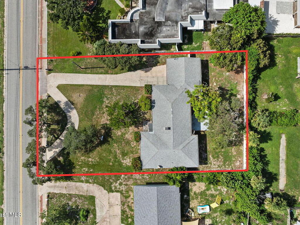 2203 S Peninsula Drive, Daytona Beach, FL 32118