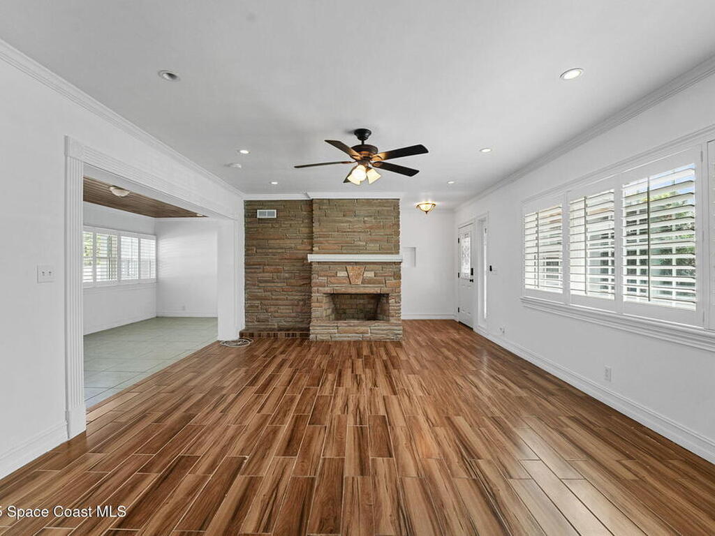 2203 S Peninsula Drive, Daytona Beach, FL 32118