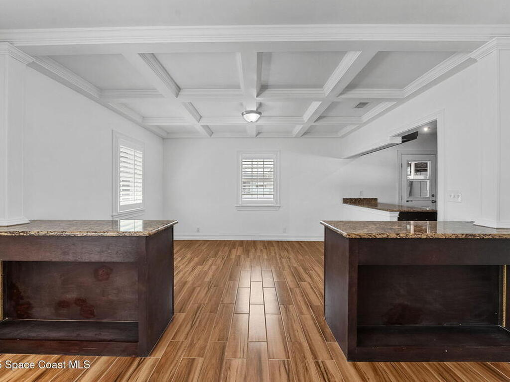 2203 S Peninsula Drive, Daytona Beach, FL 32118