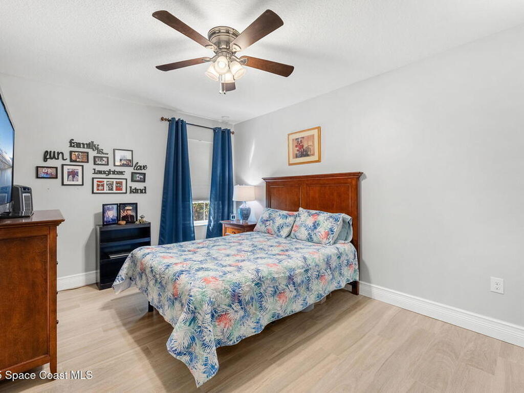 4009 Gardenwood Circle, Grant, FL 32949