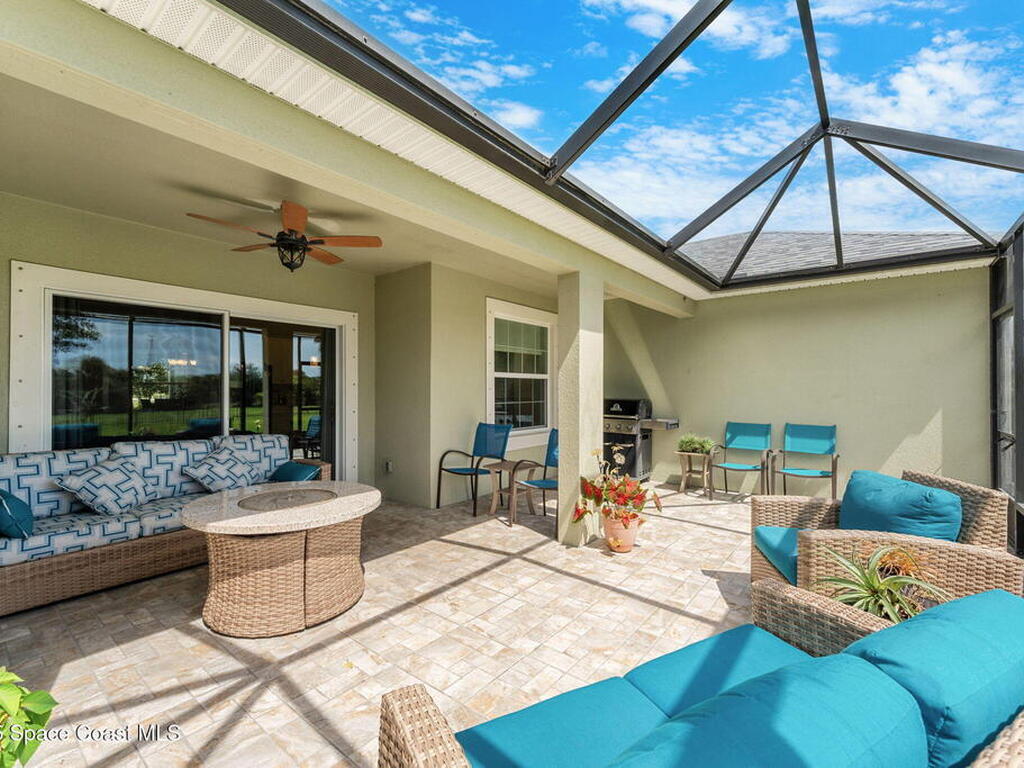 4009 Gardenwood Circle, Grant, FL 32949