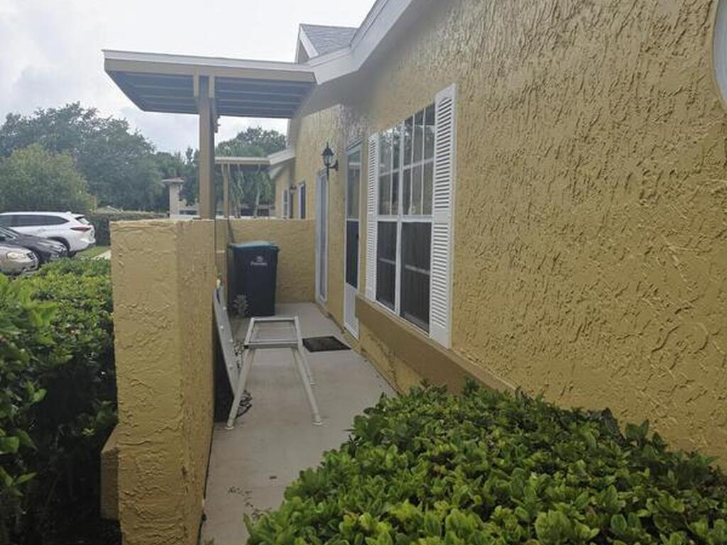 1420 Malibu Circle, Palm Bay, FL 32905