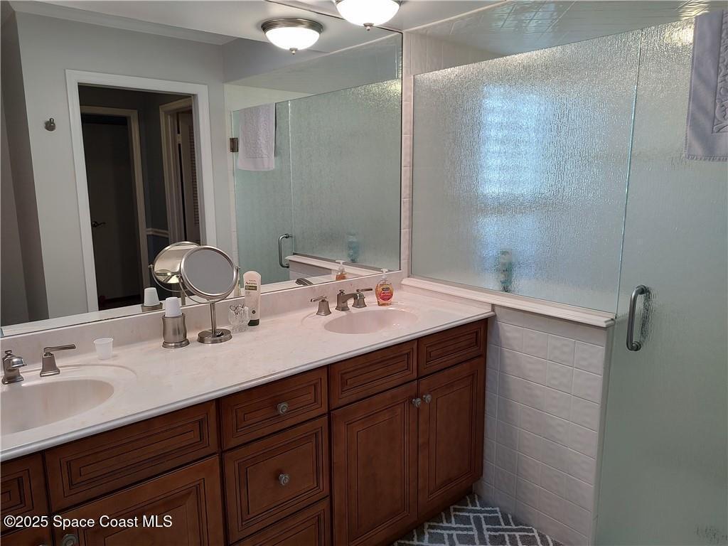 106 Prestwick Circle, Vero Beach, FL 32967