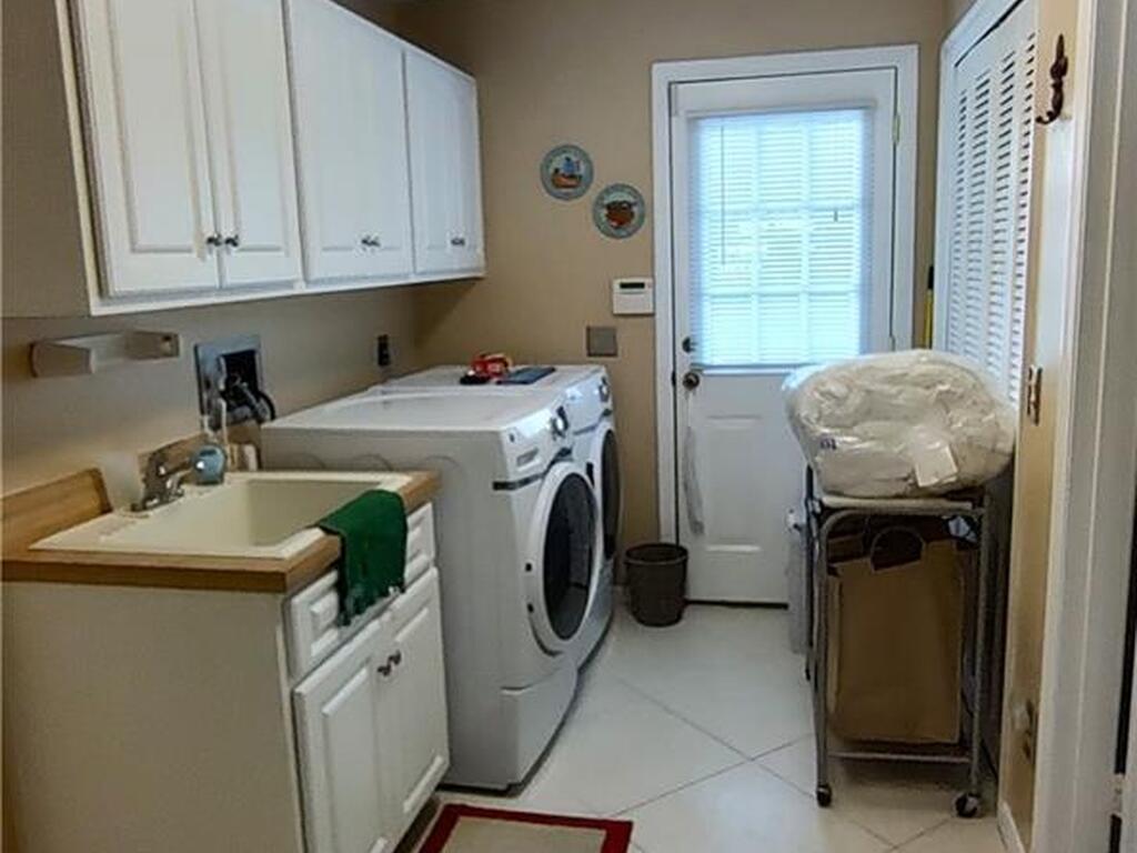 106 Prestwick Circle, Vero Beach, FL 32967