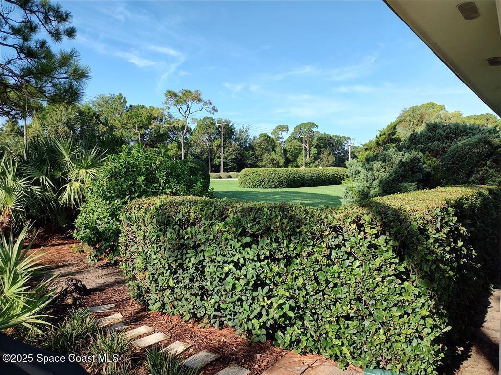 106 Prestwick Circle, Vero Beach, FL 32967