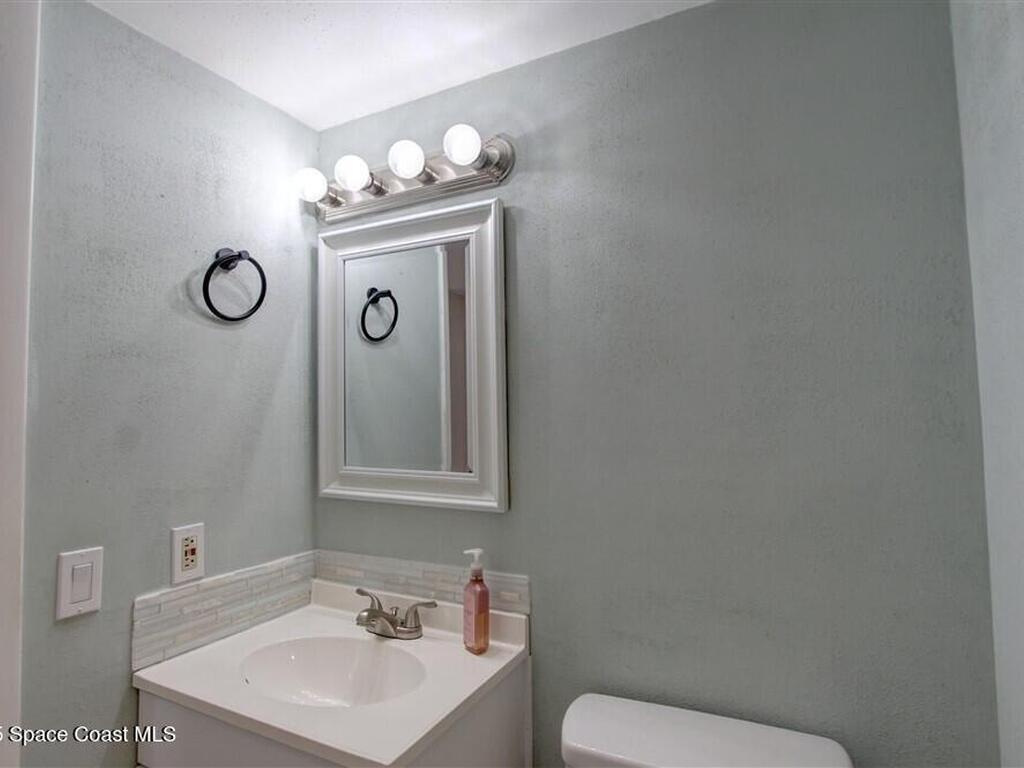 1717 Patty Circle, Palm Bay, FL 32905