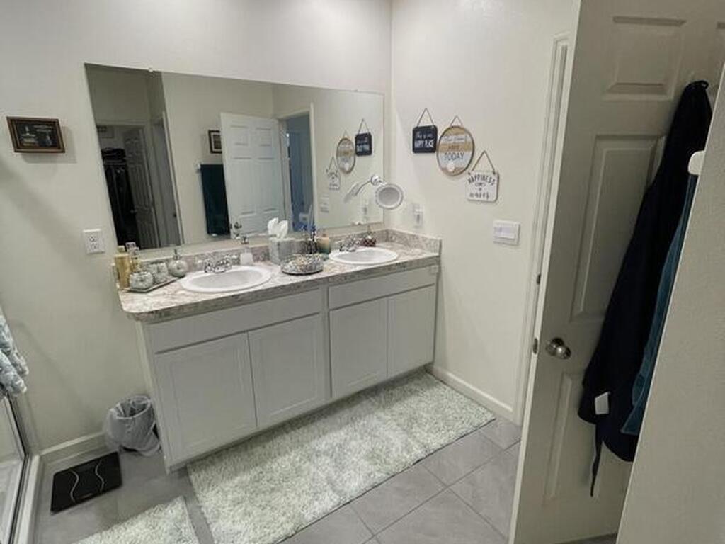 939 Remington Green Drive, Palm Bay, FL 32909