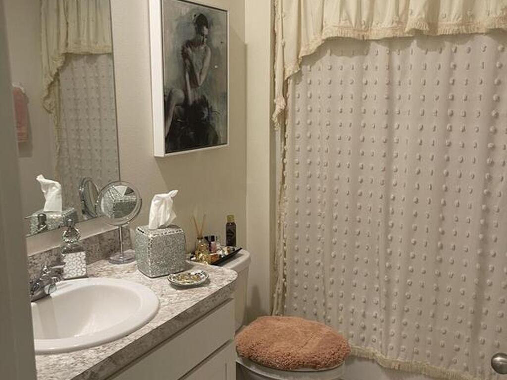 939 Remington Green Drive, Palm Bay, FL 32909