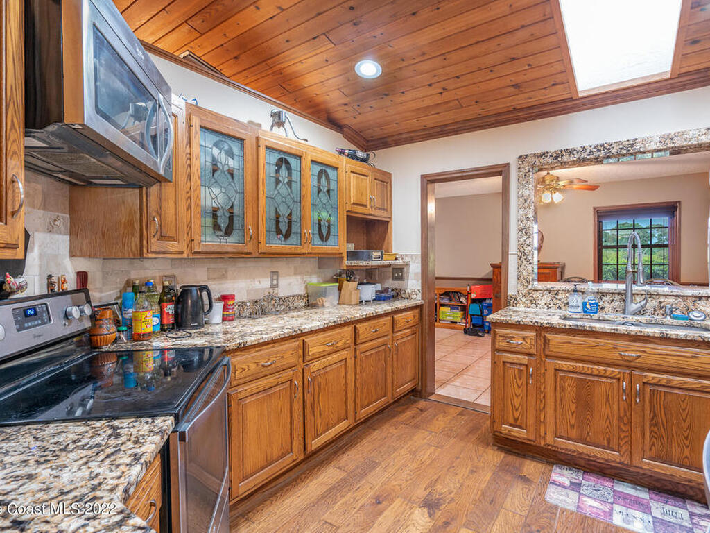 515 Grant Road, Palm Bay, FL 32909