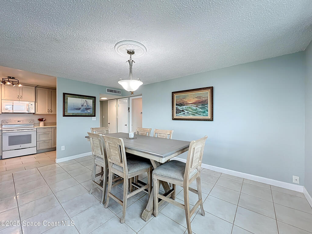 2020 N Atlantic Avenue, Cocoa Beach, FL 32931