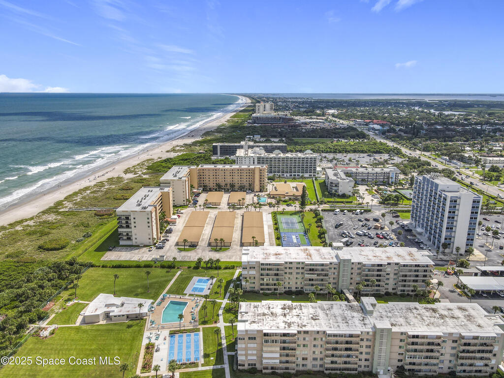 2020 N Atlantic Avenue, Cocoa Beach, FL 32931