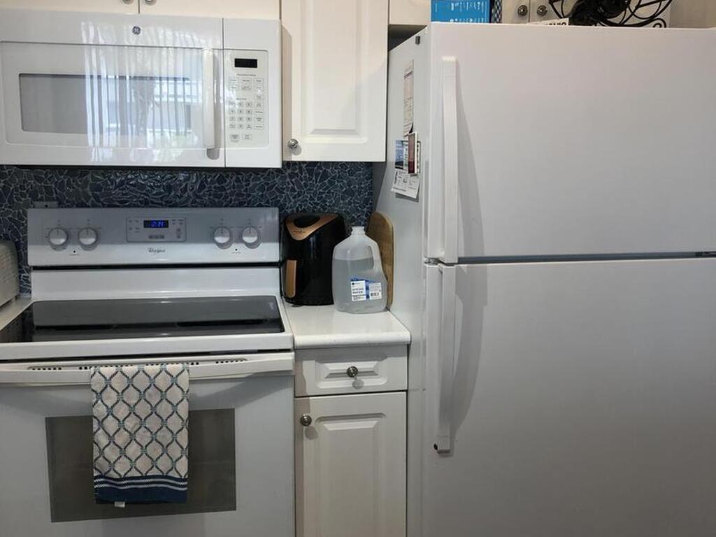 2020 N Atlantic Avenue, Cocoa Beach, FL 32931