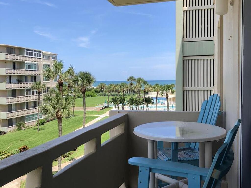 2020 N Atlantic Avenue, Cocoa Beach, FL 32931