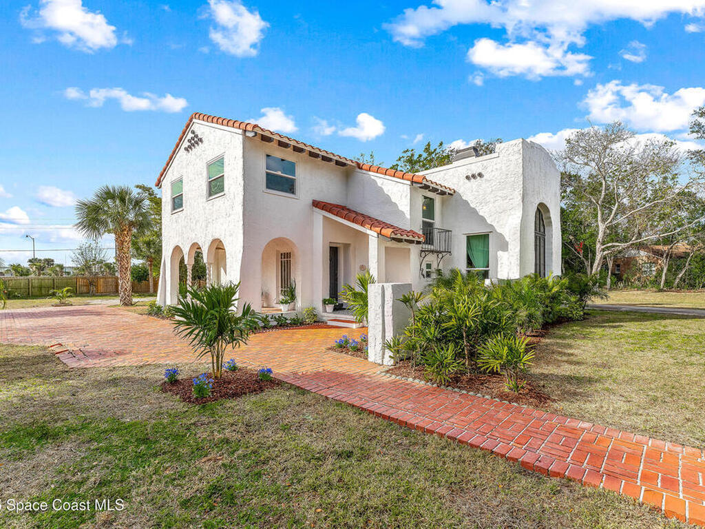 121 Circle Drive, Cocoa, FL 32922