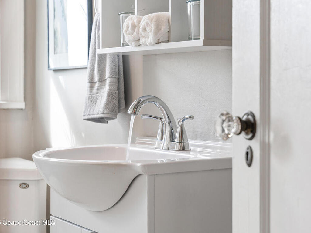 121 Circle Drive, Cocoa, FL 32922