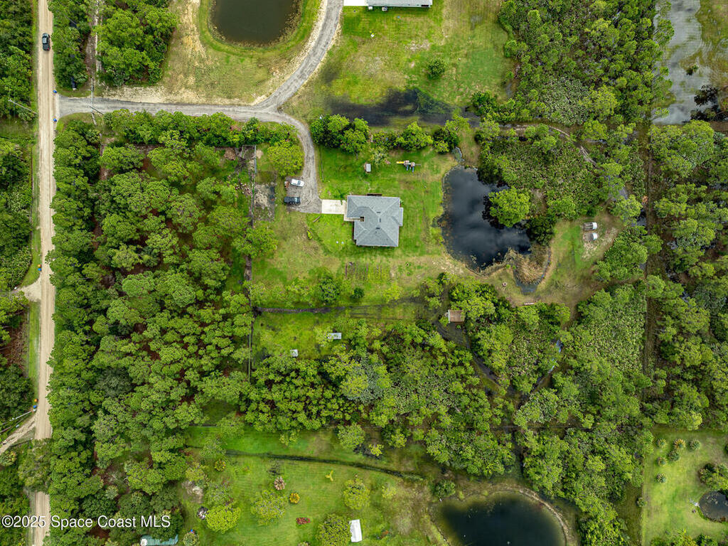 13805 83rd Street, Fellsmere, FL 32948