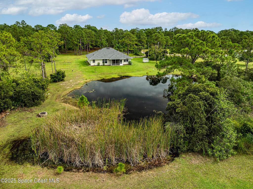 13805 83rd Street, Fellsmere, FL 32948