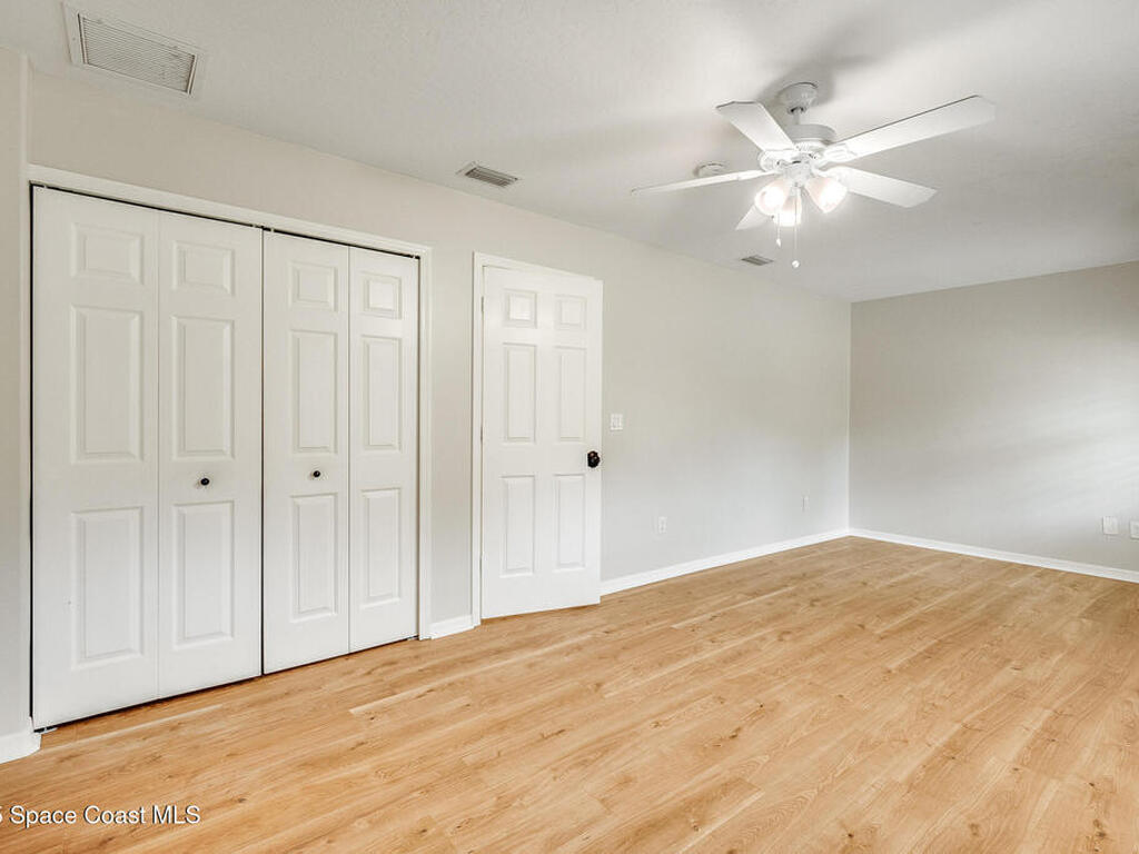 13805 83rd Street, Fellsmere, FL 32948