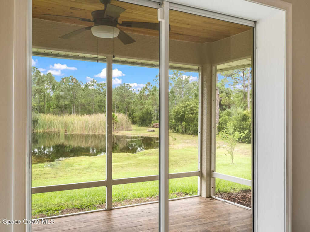 13805 83rd Street, Fellsmere, FL 32948