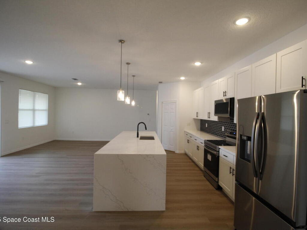 432 Garvey Road, Palm Bay, FL 32908