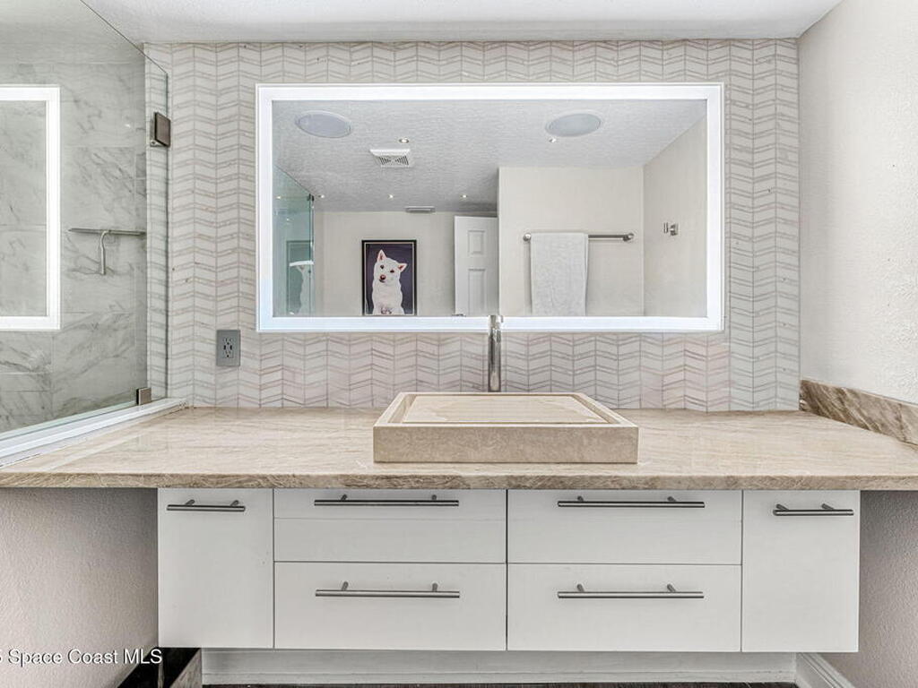 8600 Ridgewood Avenue, Cape Canaveral, FL 32920